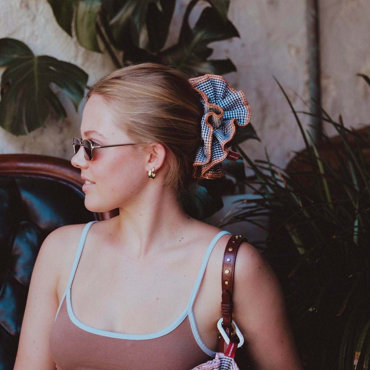 luna-wave-darling-duo black orange scrunchie