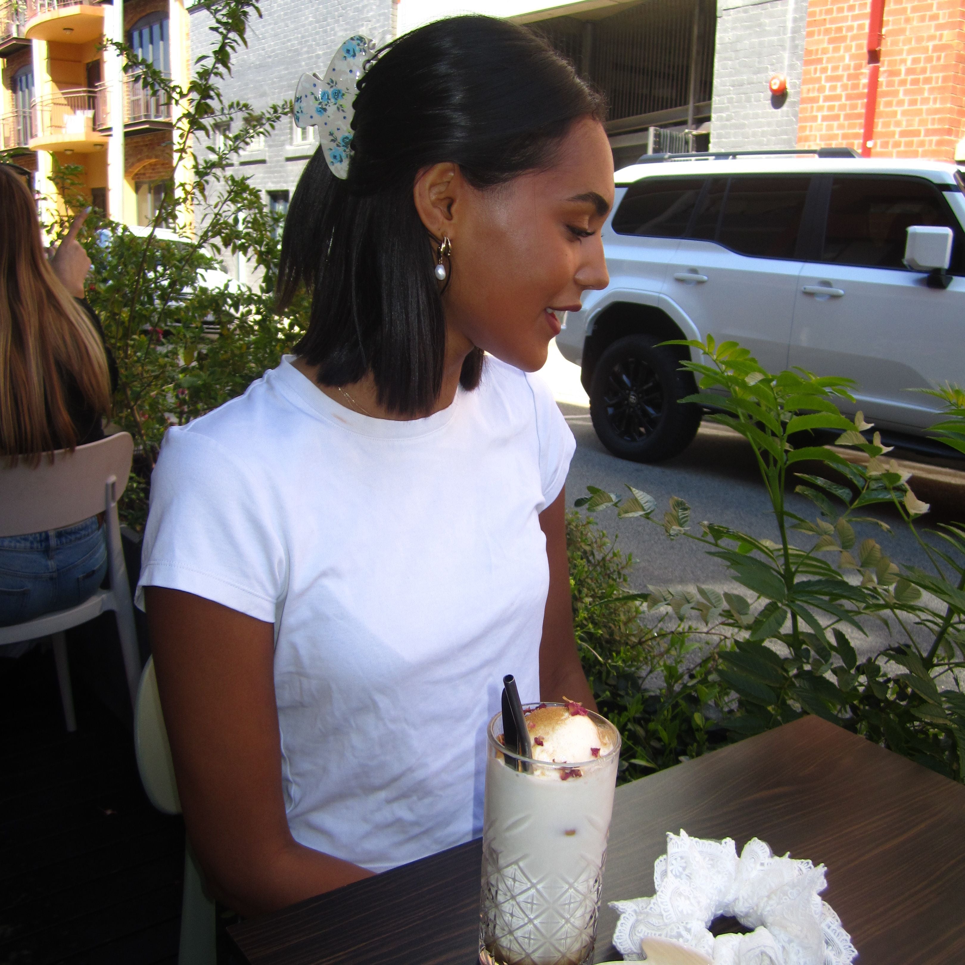 IVORY LACE SCRUNCHIE
