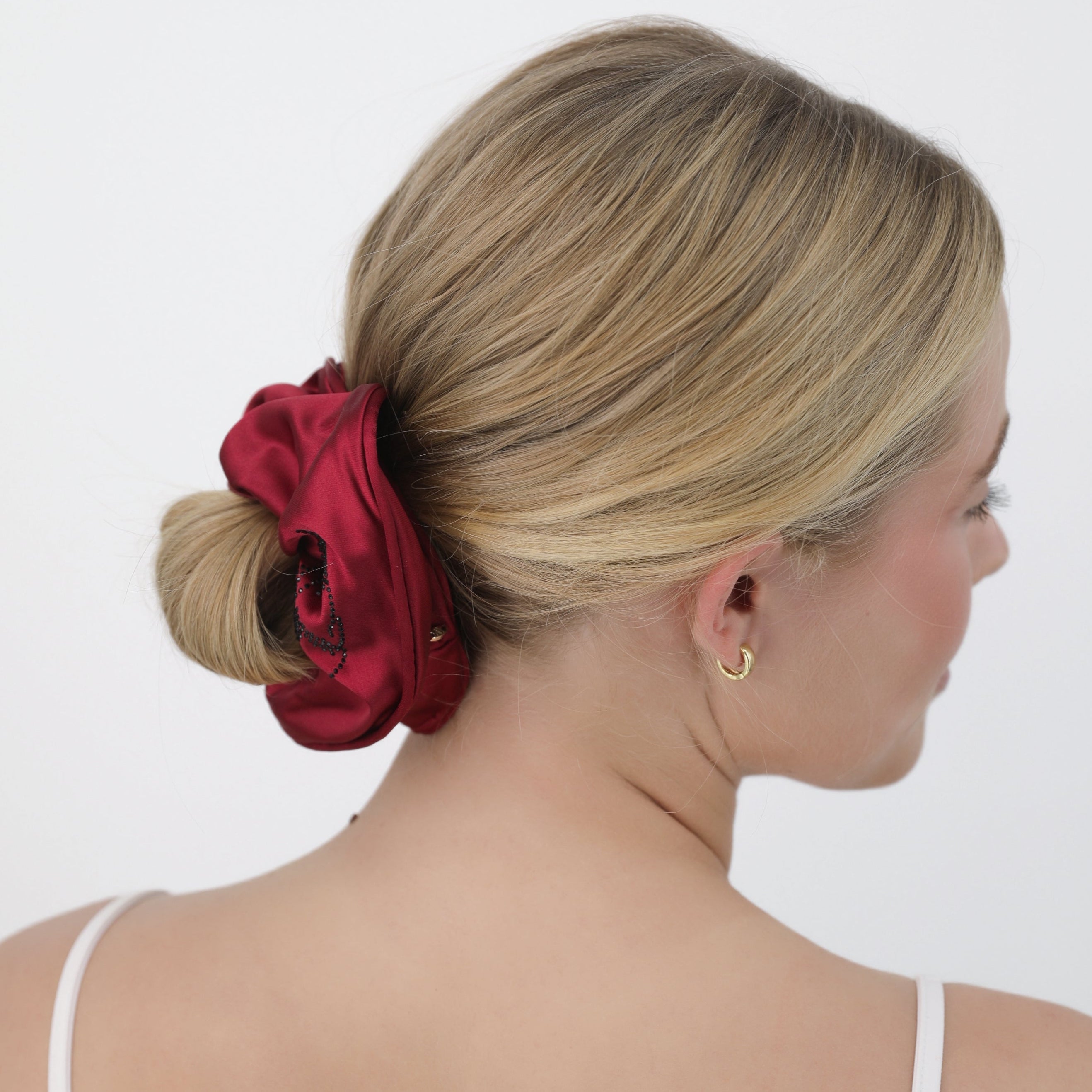 Luna Wave red odette scrunchie